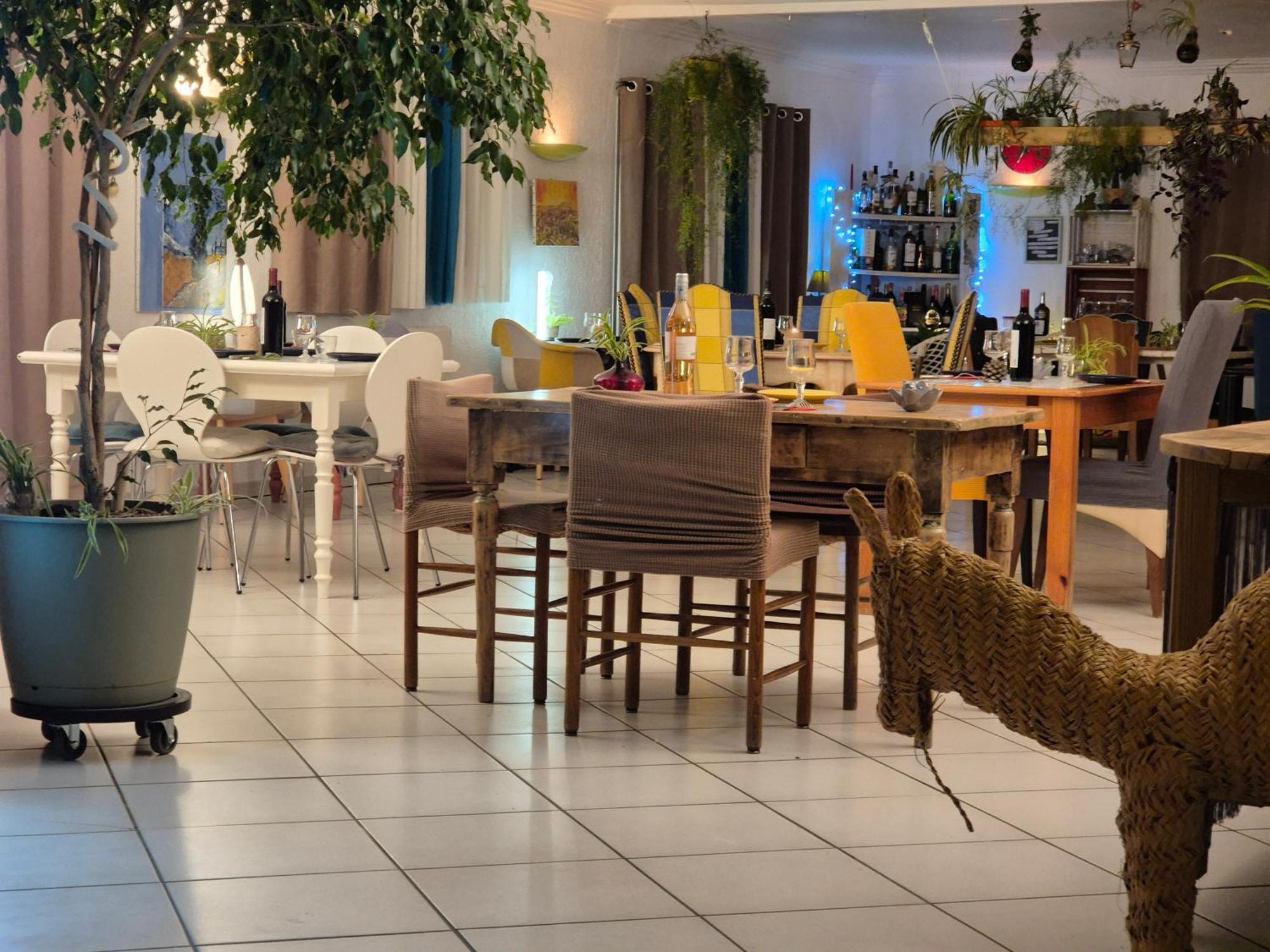 Bel Hotel Restaurant La Gentilhommiere Trèbes Zewnętrze zdjęcie