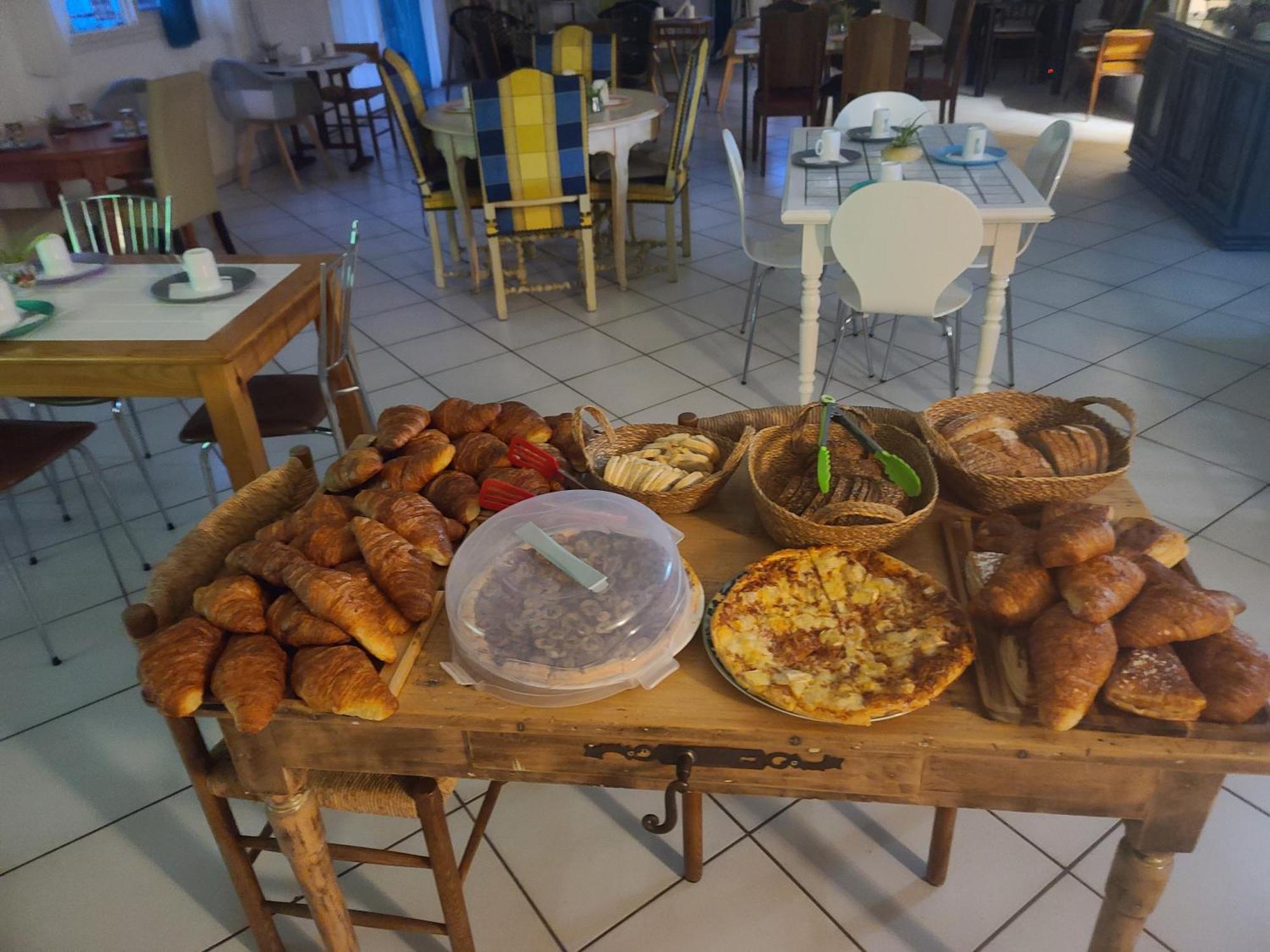 Bel Hotel Restaurant La Gentilhommiere Trèbes Zewnętrze zdjęcie